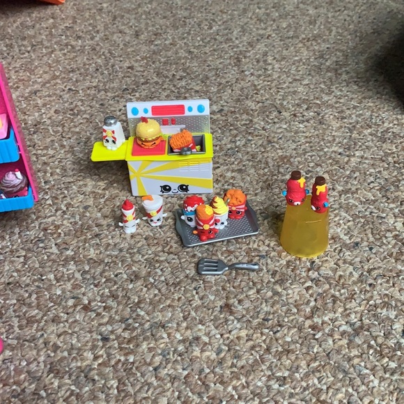 Shopkins!! - Picture 7 of 7